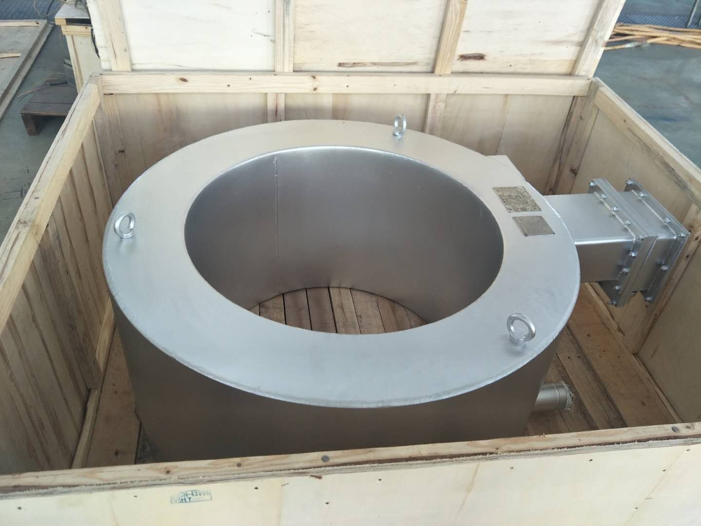 Widely Applied Energy-saving Mold Electromagnetic Stirrer for continuous casting