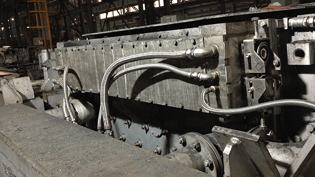 Multi-mode mold EMS for slab applied at Baowu Steel