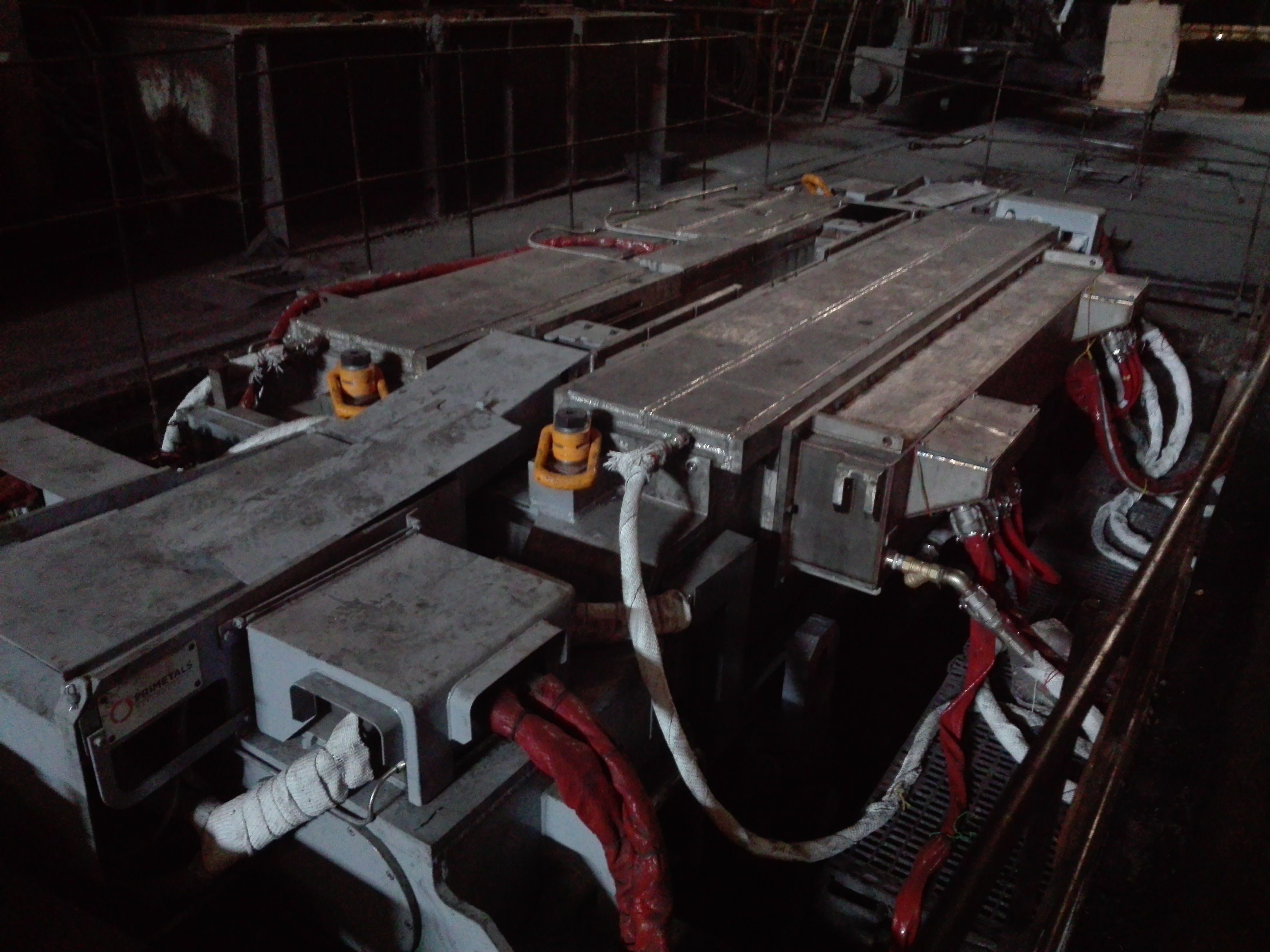 Magnetic Brake for slab of continuous casting of steel