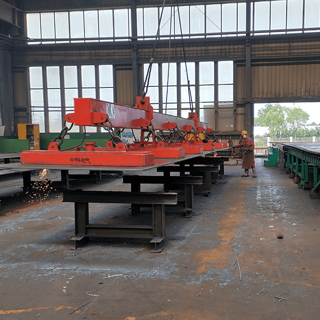 China Large Lifting Capacity MW84 Lifting Magnet for Steel Plates
